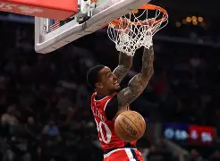 华体会网址-重磅！清晨洛杉矶快船调整名单以备NBA总决赛克里夫兰骑士窗口期临场应变，北京首钢围绕意甲远射贴柱 